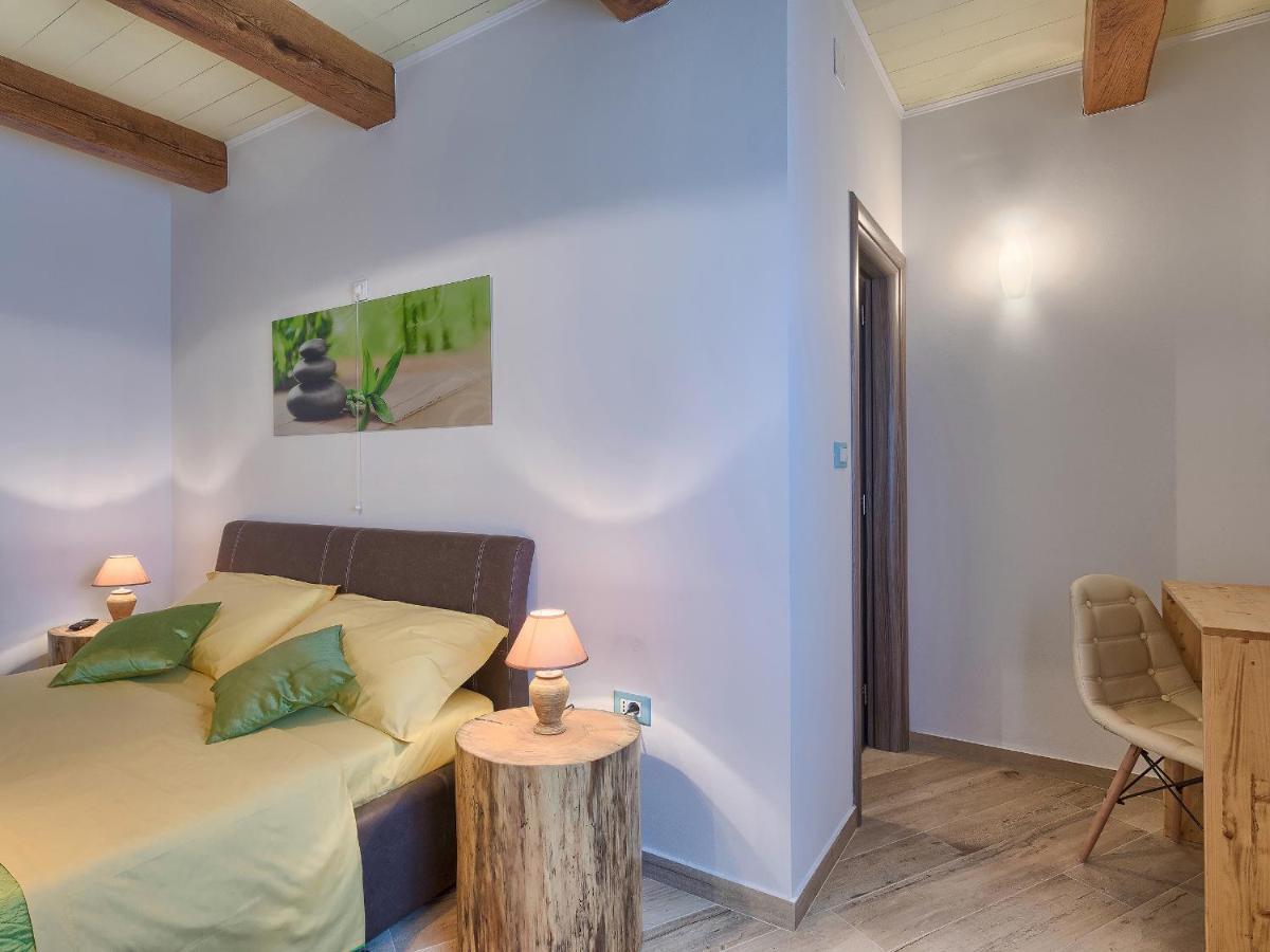 Villa Patrick-Luxury Stone House In The Center Of Istria Pazin Exterior foto