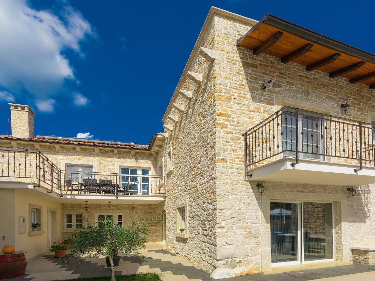Villa Patrick-Luxury Stone House In The Center Of Istria Pazin Exterior foto
